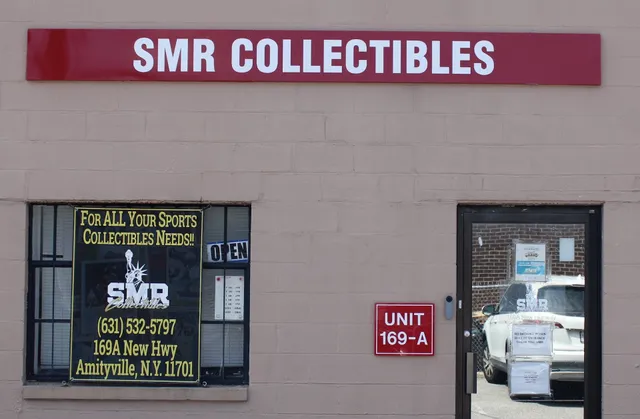 SMR Collectibles | We Buy Sports Cards | We Buy Sports Memorabilia | We Sell Sports Cards