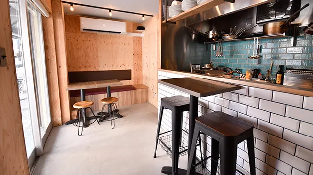 麦髭屋 溝口クラフトビール&オイスター