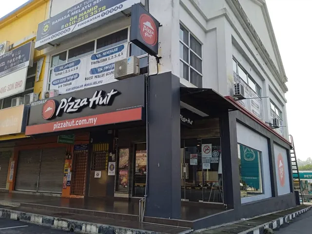 Pizza Hut