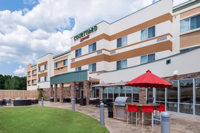Courtyard by Marriott Elmira Horseheads
