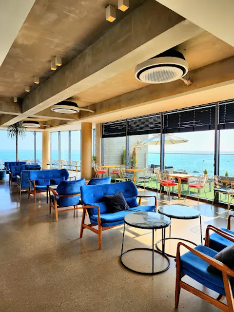 M.I.R.O COFFEE (엠아이알오)