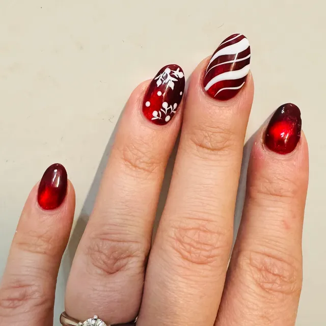V Nails - Northfield MN