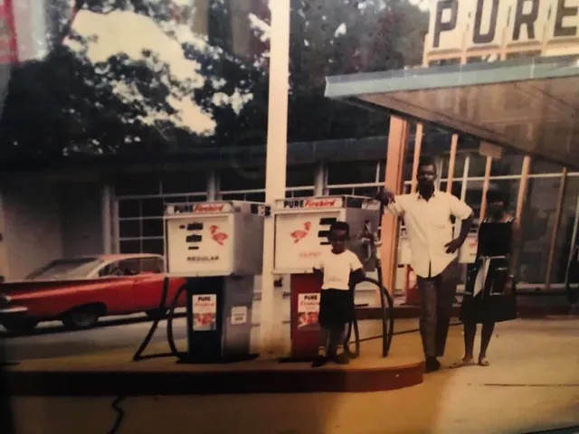 Hop N Shop Food Store