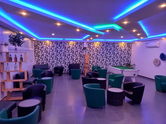 LE TANDEM Restaurant - Lounge - Take Away Food - Dakar