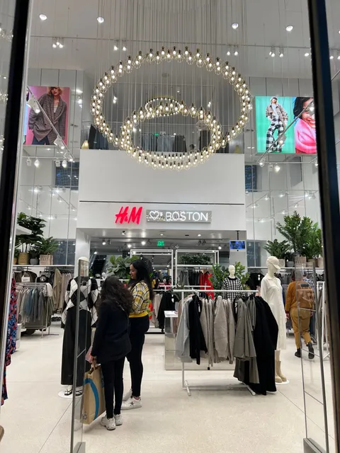 H&M