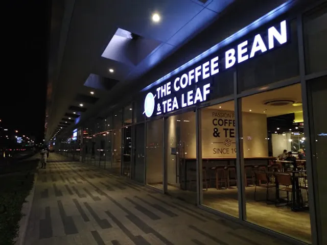 Coffee Bean & Tea Leaf