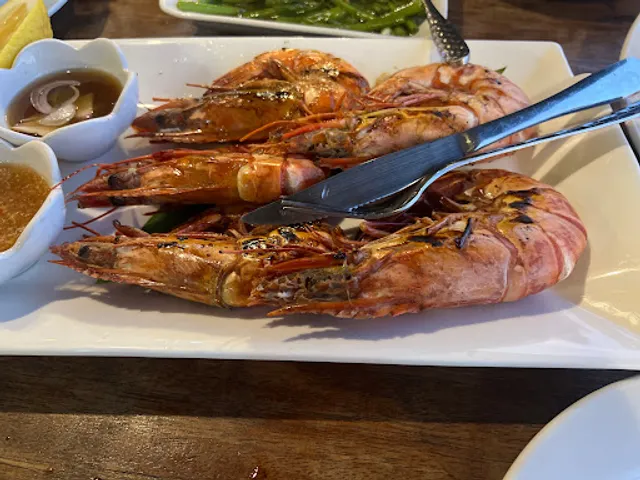 Diamond Cliff restaurant & resort - The Best ocean view dinning