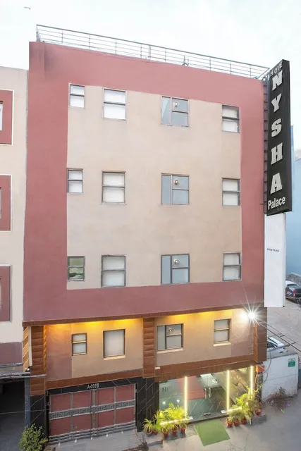 Treebo Nysha Palace - Hotel in New Delhi