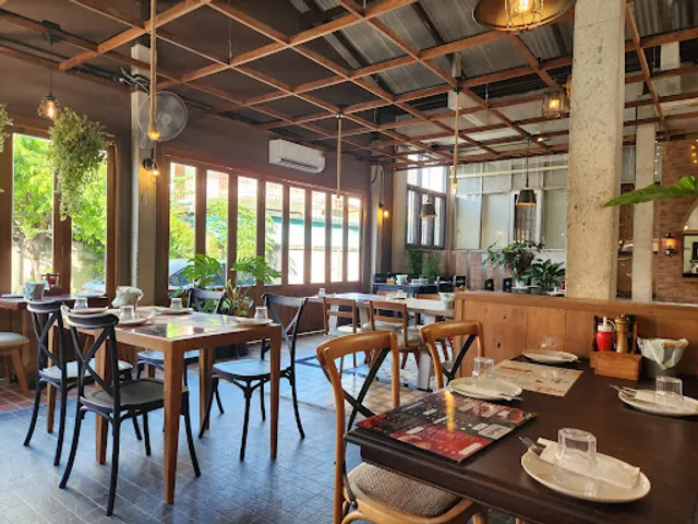 Ribs & Co Chiang Mai