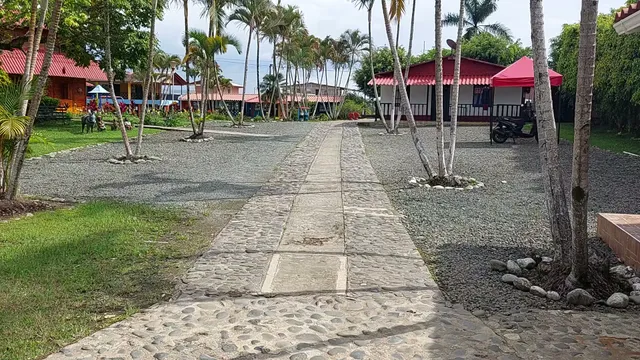 Hostel Alameda Darién