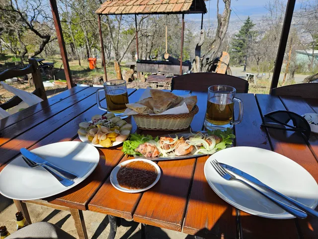 Picnic Area/Valeri's cafe