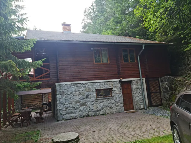 AC RiverStone CHALETS