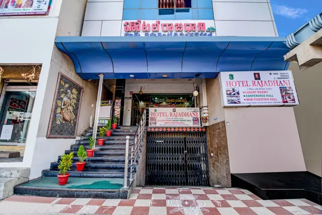 Super OYO Hotel Rajadhani