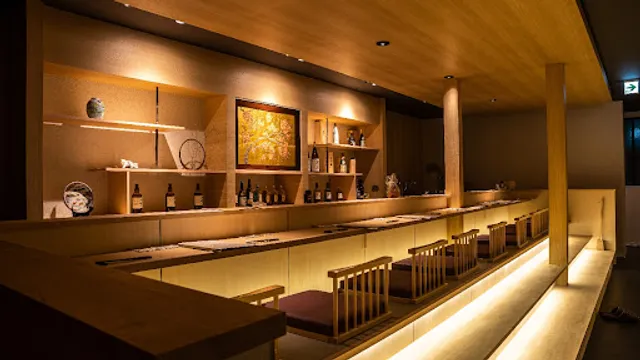 馬刺し・馬肉料理専門店 酒処 二階 大津京駅前