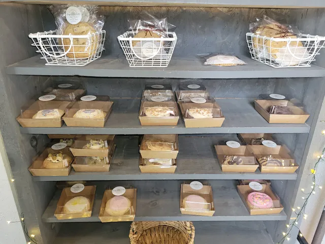 Sugar Art Studio - Bakery and Sweet Shoppe