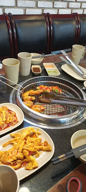 YOLO FAMILY - Vua Lẩu Nướng