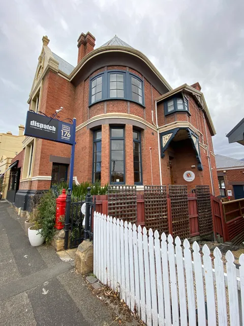 Assemblage Boutique Art Bed & Breakfast