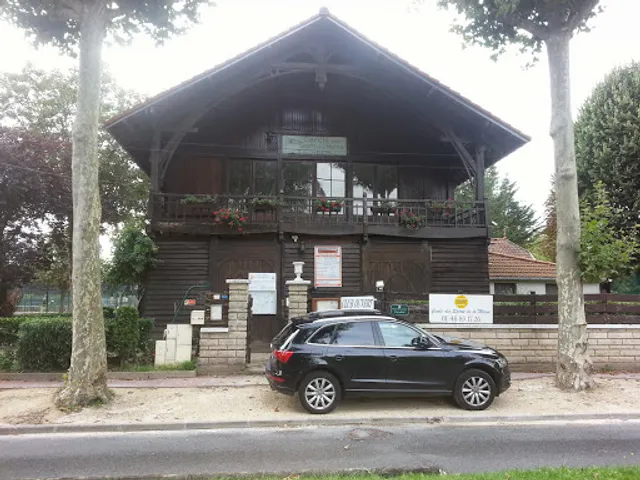 C.S.MARNE: Club de Tennis