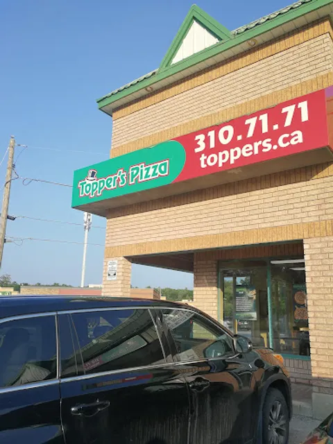 Topper's Pizza — Wasaga Beach