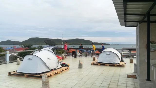 แสมสารเกสเฮ้าส์