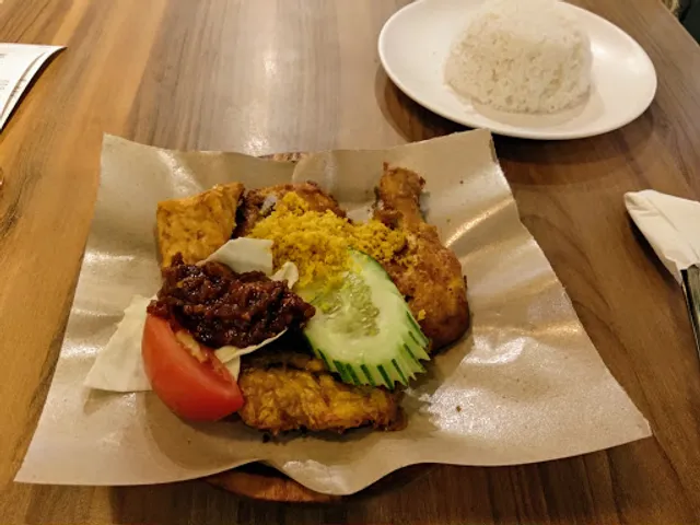 Ayam Penyet President - Hillion Bukit Panjang