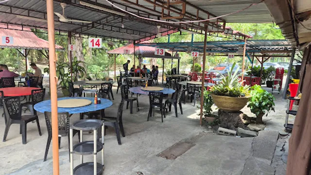 Villa Seafood Restaurant 鄉村海鲜飯店