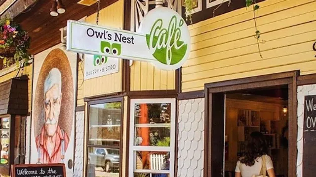 Owl's Nest Bakery and Bistro (Chemainus)