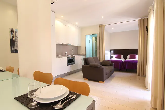 ClassBedroom Barcelona Beach