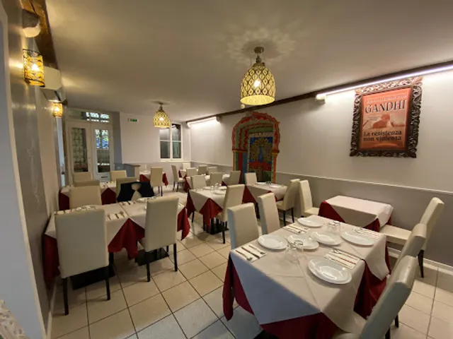 Himalaya Indian Restaurant