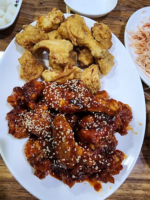 시골양념통닭 금암1점