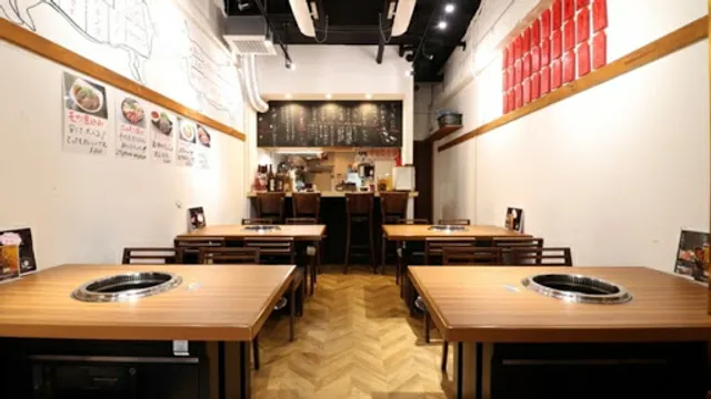 焼肉 ホルモン 進 住之江 加賀屋店