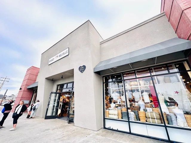 Brandy Melville - Pacific Beach