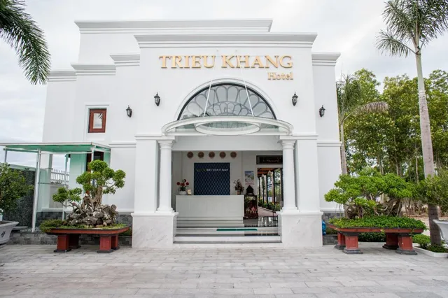 Khách Sạn Triều Khang Trieu Khang Hotel