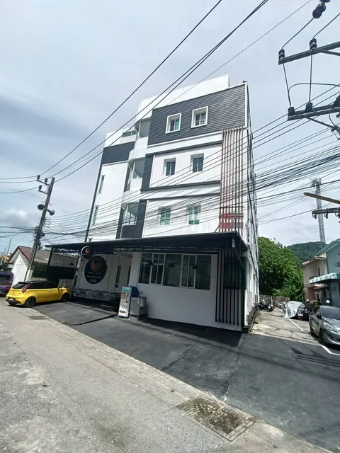 RoomQuest Patong Phuket