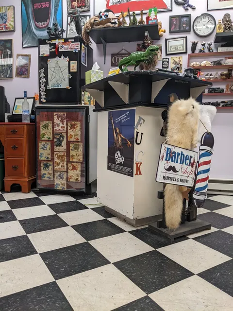 Freaks & Geeks Barbershop ONLINE BOOKING ONLY NO PHONE CALLS