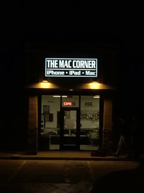 The Mac Corner