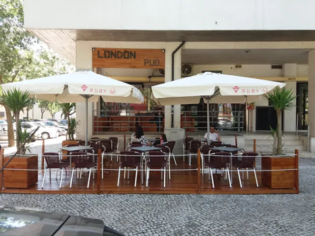 London Pub
