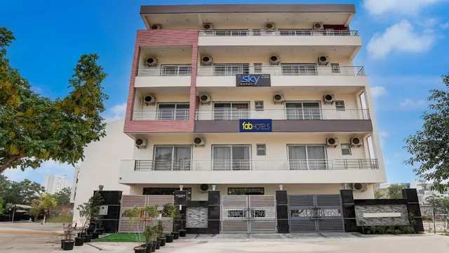 FabHotel Sky