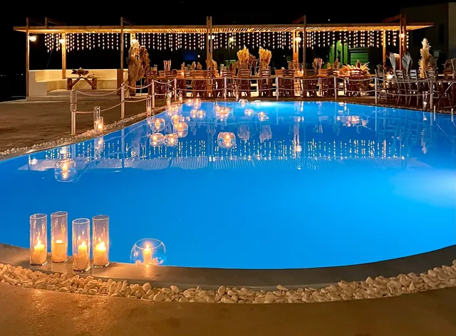 Dawn Suites Santorini