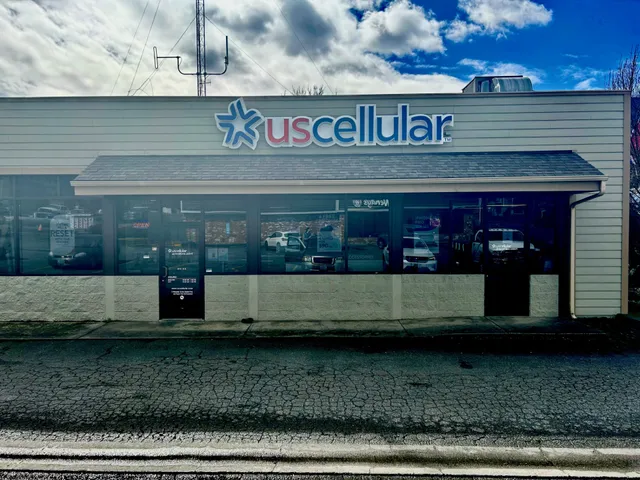 Authorized Retailer UScellular & T-Mobile