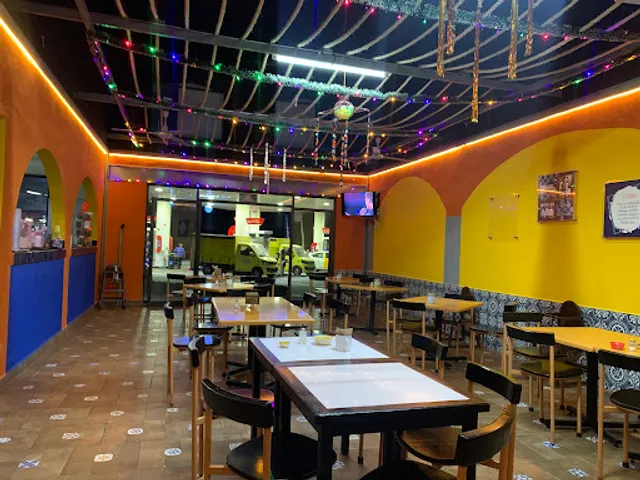 Pozoleria Matamoros China Poblana