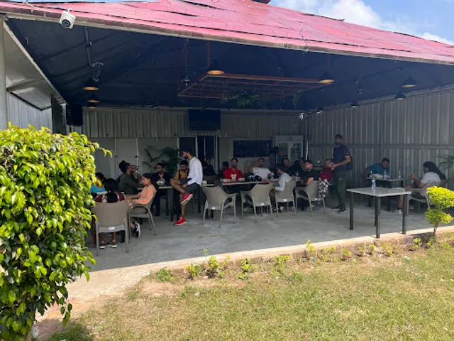 Singh Sahab Restauarant, Indore Bypass