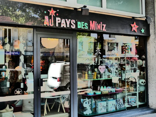 Au Pays des Miniz