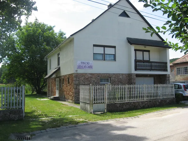 Tibor Vendégház Bakonycsernye