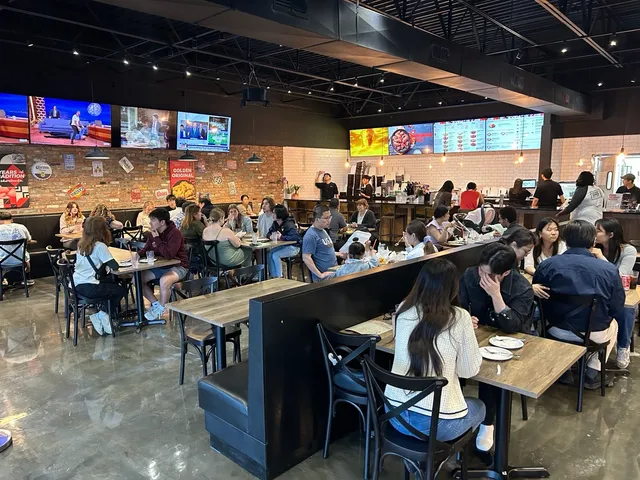 bb.q Chicken Castleton