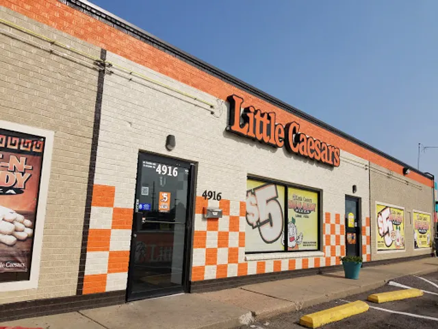 Little Caesars Pizza
