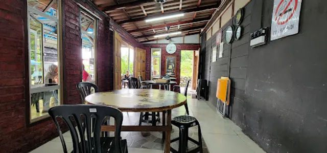 Kedai Nasi Kerabu Yie Kak Zah