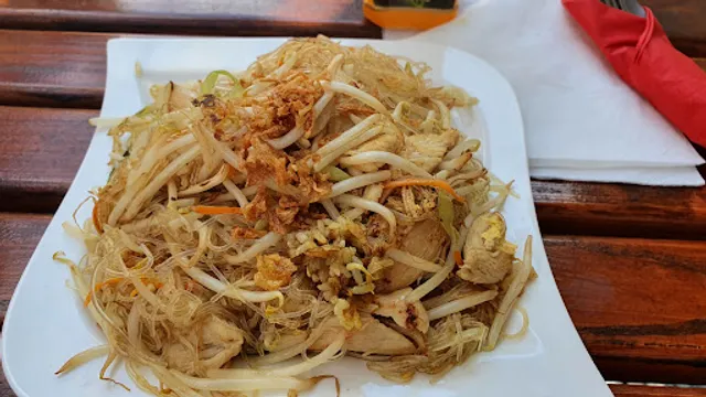 Asia Bistro Hoang Cung