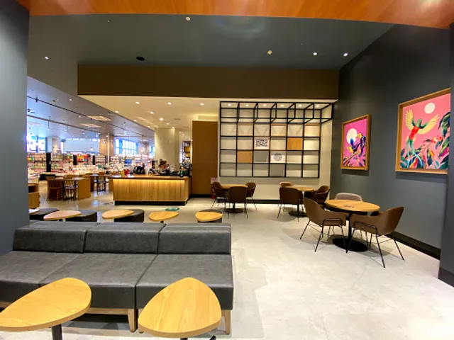 Starbucks Coffee - Aeon Mall Kochi 2F