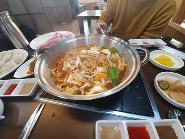 산데미 수제만두